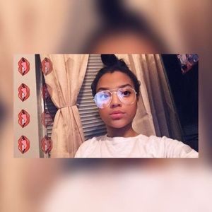 Meet your Posher, Dalyssa